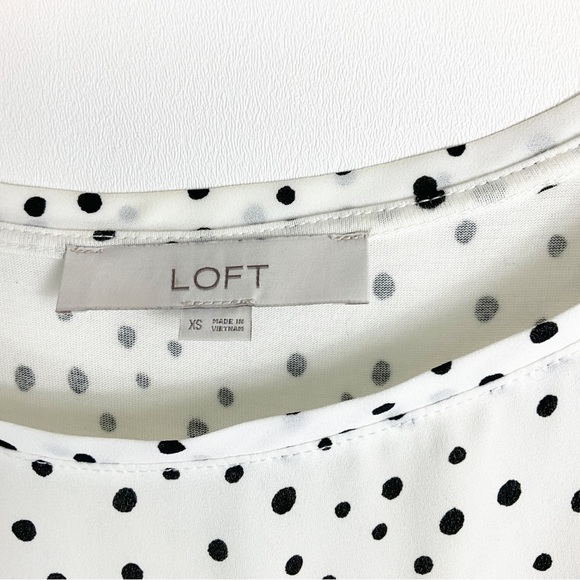 Loft Ditsy Polka Dot Flutter Sleeve Mixed Media Top size XS - Picture 3 of 3